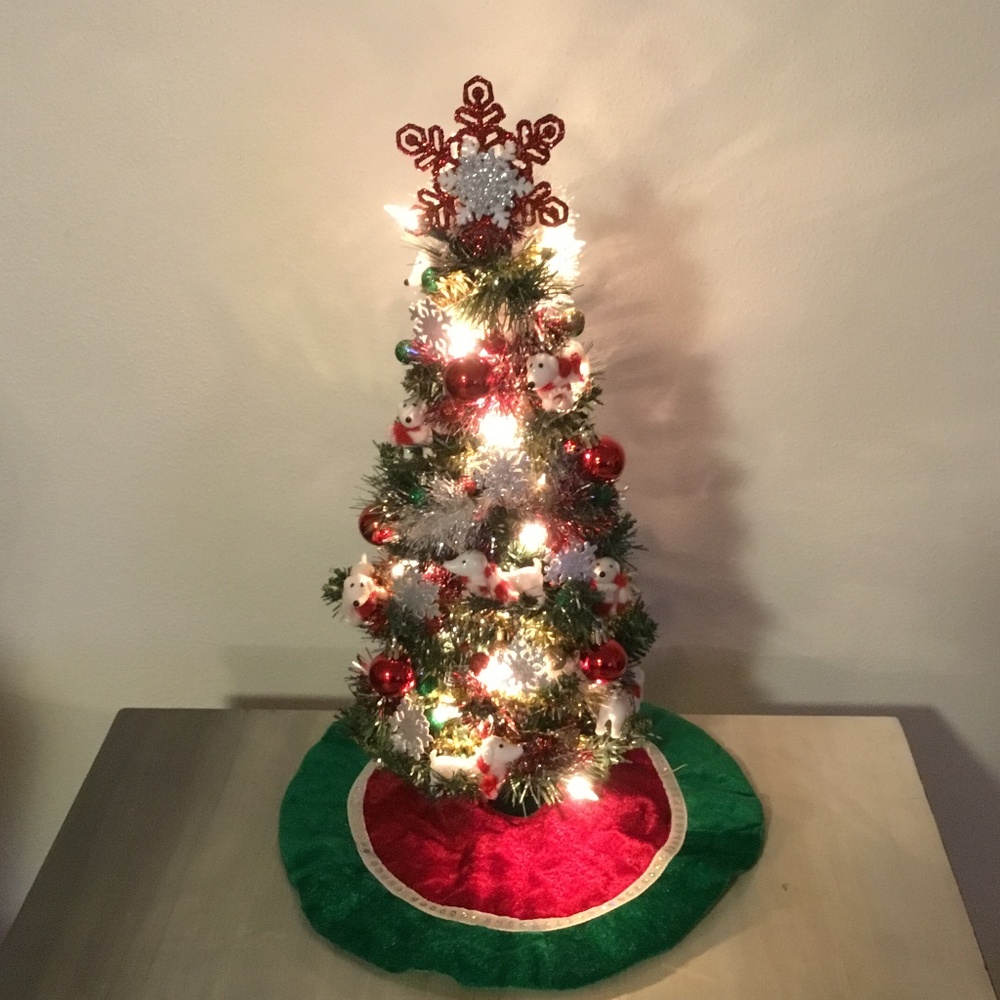New Handcrafted Wiener dog 18 inch Christmas Tree